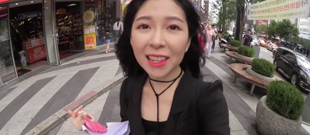 Korean YouTuber Jina Kim