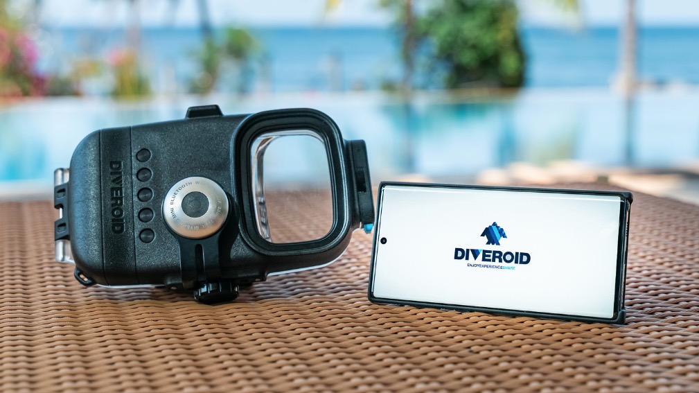 DIVEROID - Turn Smartphone into an Underwater Diving Camera